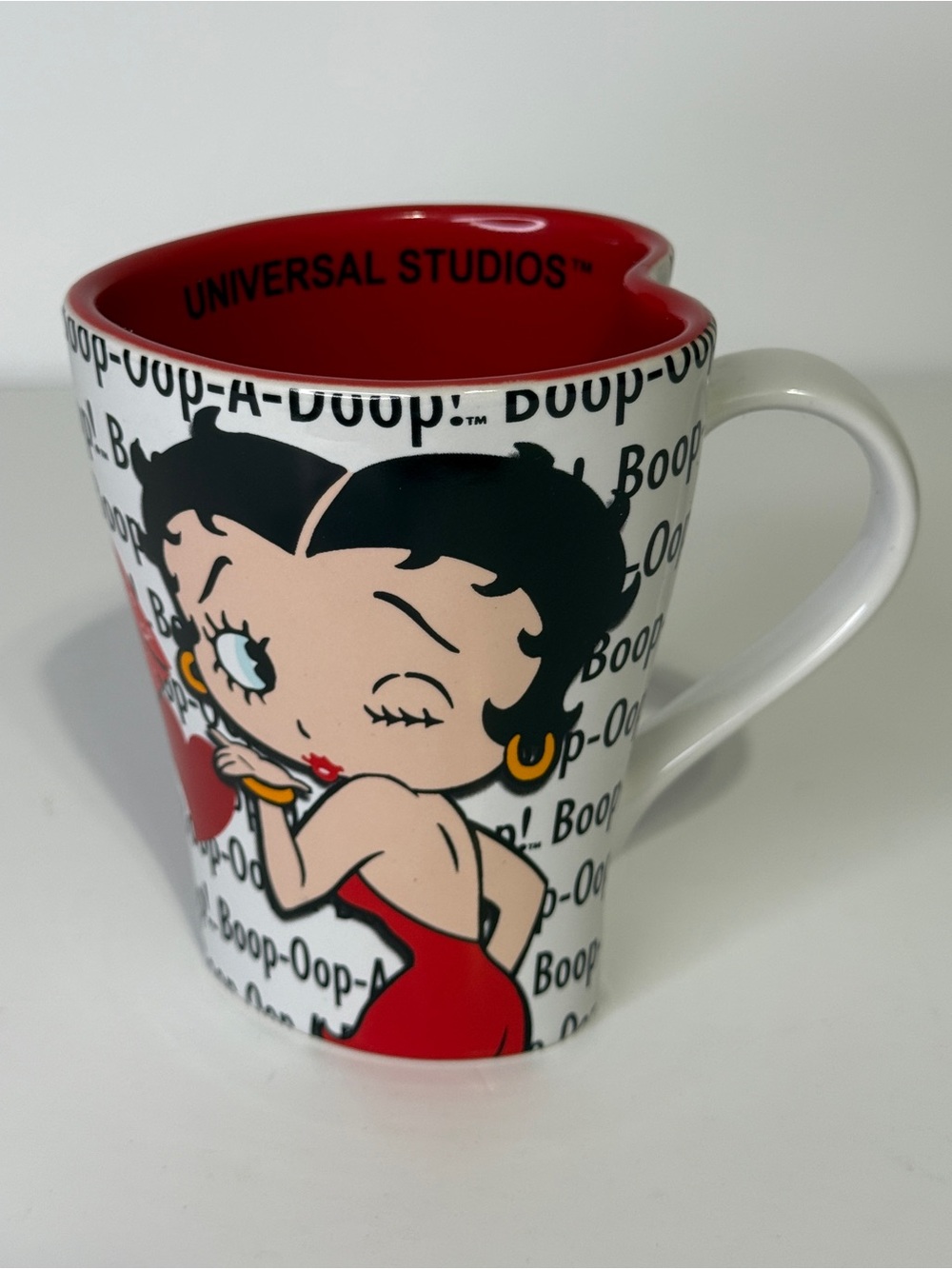 Betty Boop Universal Studio Heart Shaped Mug NEW